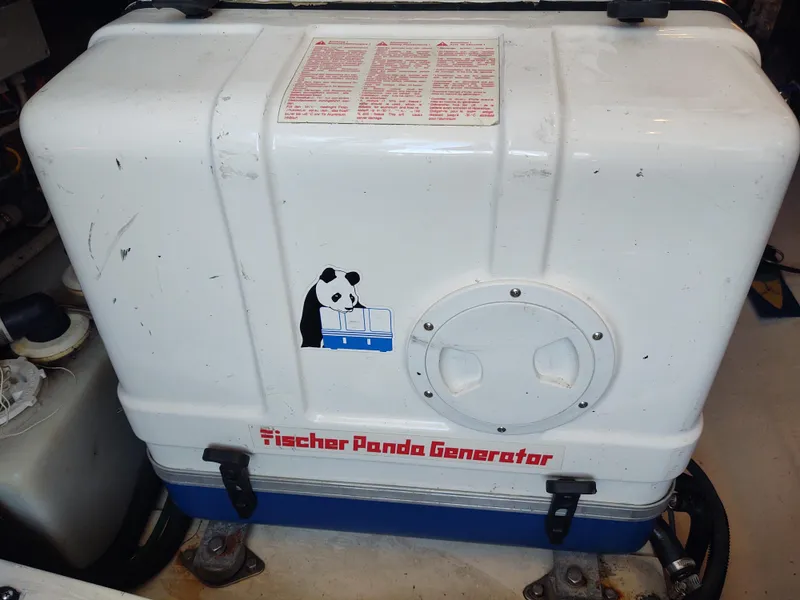 Slide: The Image of Life Savor Fischer Panda generator  - 50