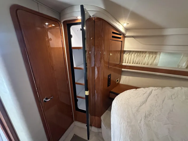 Slide: The Image of Image 32 - 32