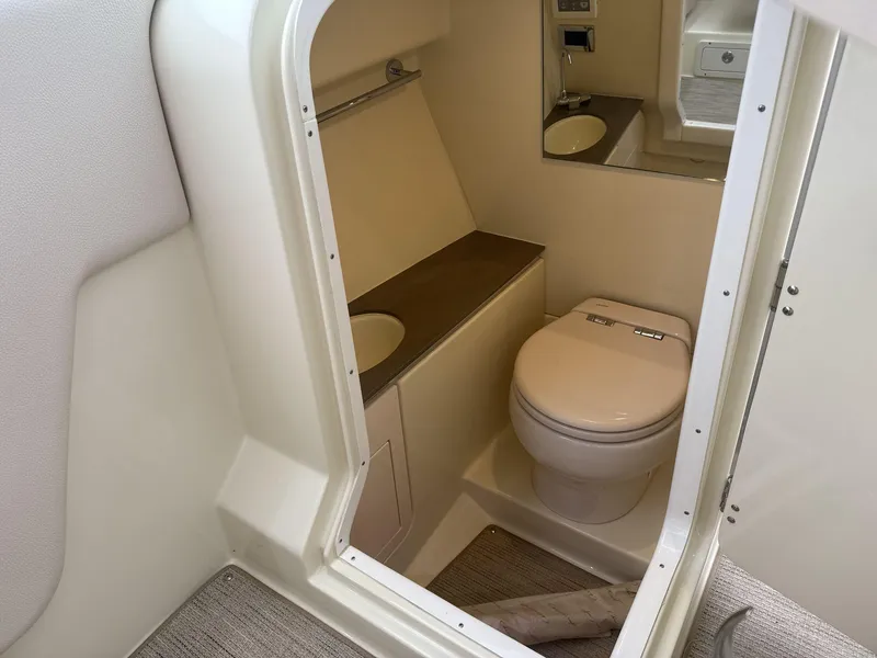 Slide: The Image of Chris-Craft Launch 28 GT 2025 - 16