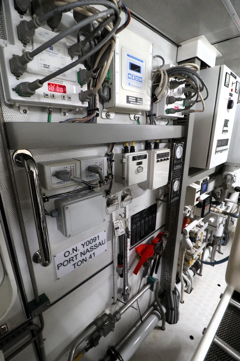 Slide: The Image of Cheoy Lee Bravo 2013 - 55