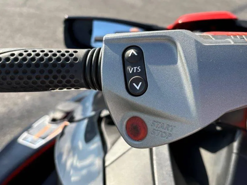 Slide: The Image of Sea-Doo RXT aS 260 2011 - 19