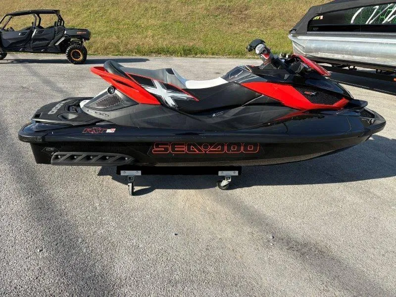 Slide: The Image of Sea-Doo RXT aS 260 2011 - 8