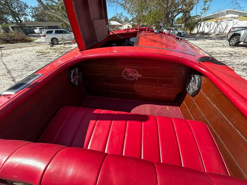 Slide: The Image of 1948 Chris-Craft 19' Runabout - 10