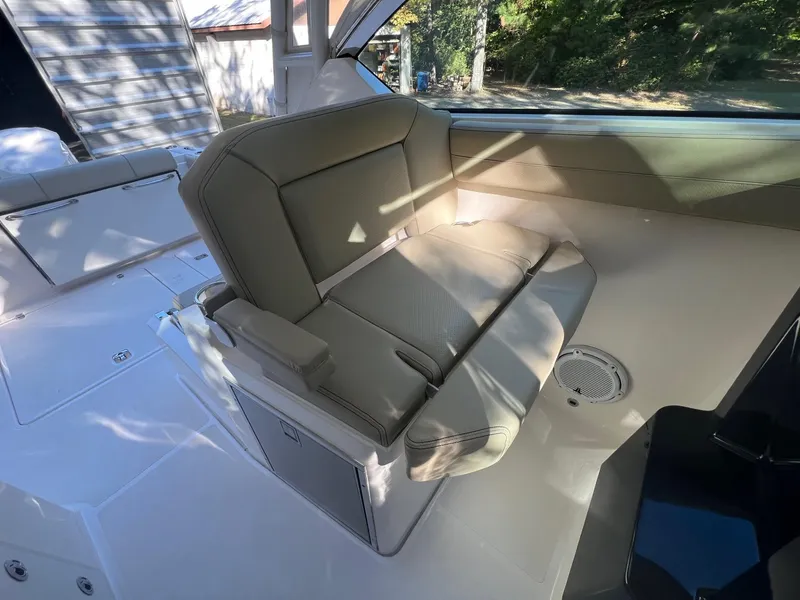 Slide: The Image of Pursuit DC 295 Dual Console - 21