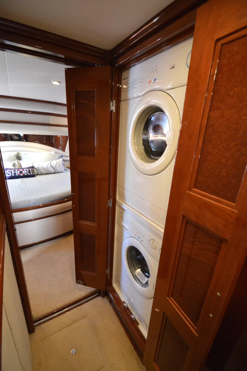 Slide: The Image of Marquis 59 2007 - 50