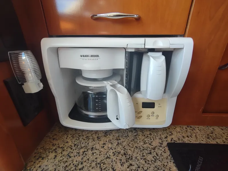 Slide: The Image of Black & Decker coffee maker on Carver 366 Motor Yacht, 2004 model, granite countertop. - 15