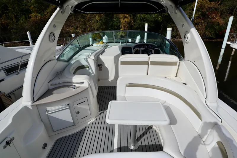 The Image of Sea Ray Sundancer 320 2006 - 0