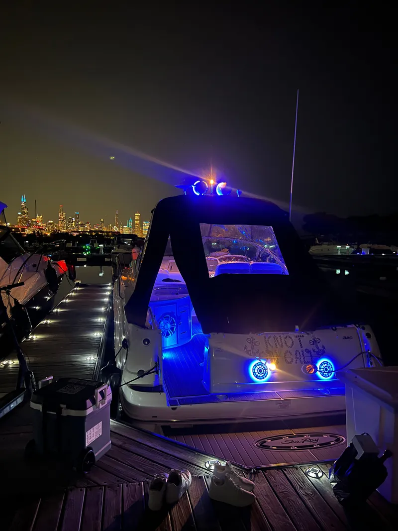 Slide: The Image of Sea Ray Sundancer 320 2006 - 37