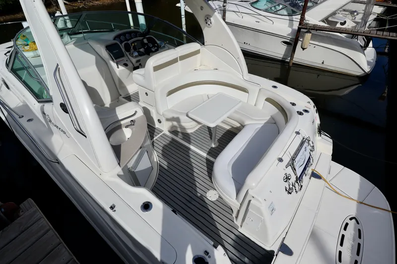 Slide: The Image of Sea Ray Sundancer 320 2006 - 5