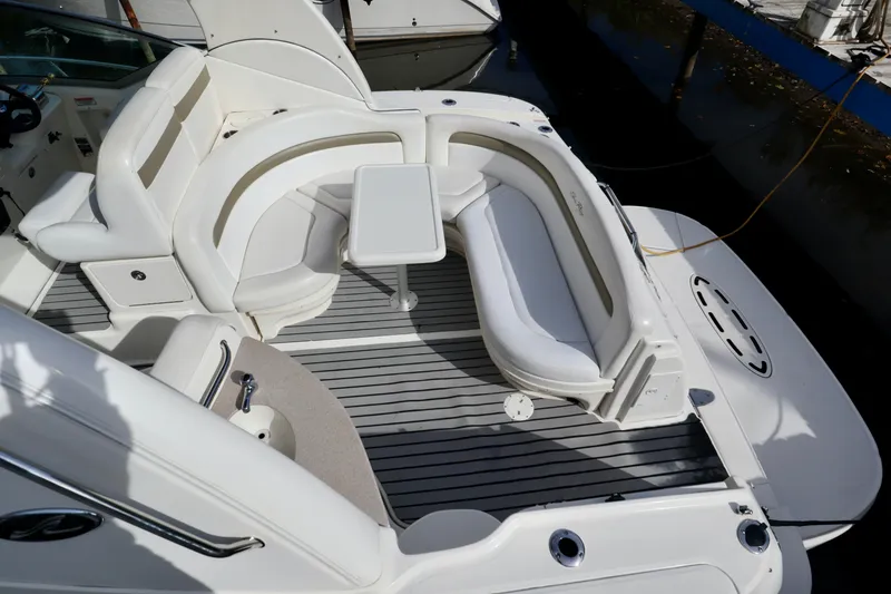 Slide: The Image of Sea Ray Sundancer 320 2006 - 6