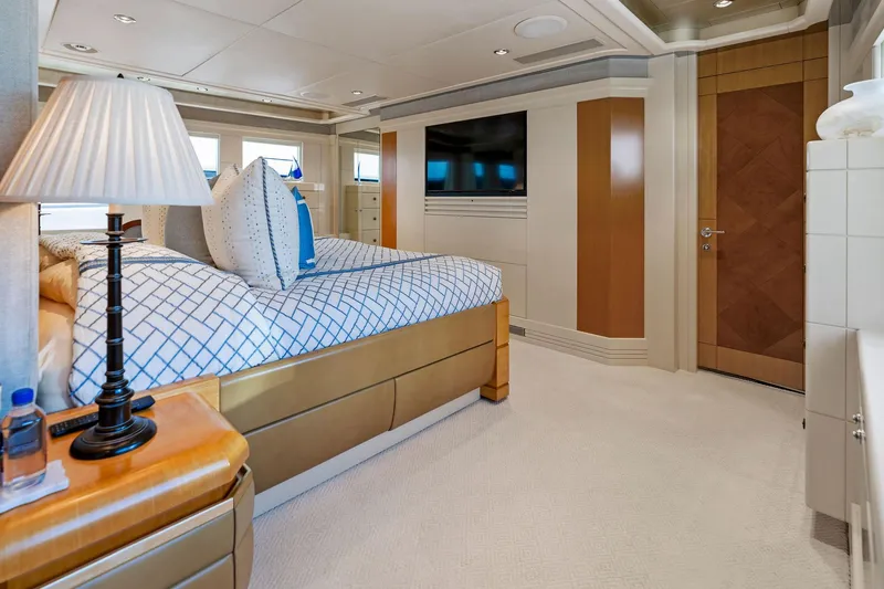 Slide: The Image of Main Deck Master Stateroom  - 33
