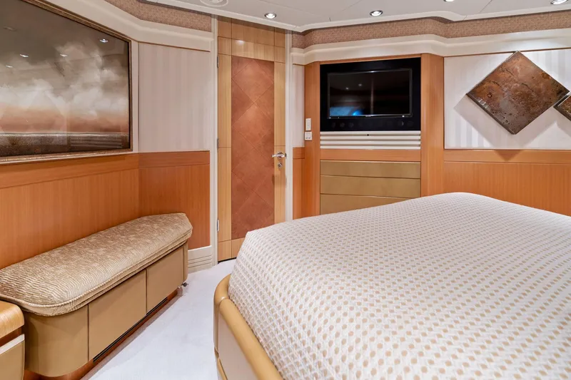 Slide: The Image of Guest Stateroom - 47