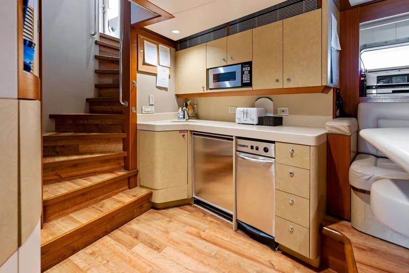 Slide: The Image of Crew Lounge - 76