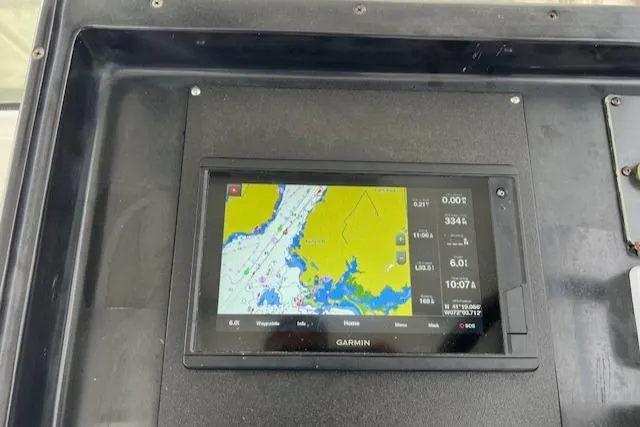 Slide: The Image of Garmin navigation display on 2003 Albin 32 + 2 Command Bridge boat. - 17
