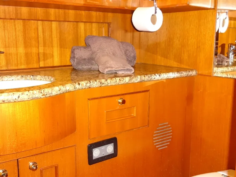 Slide: The Image of Ocean Alexander 48 Classico 2006 - 109