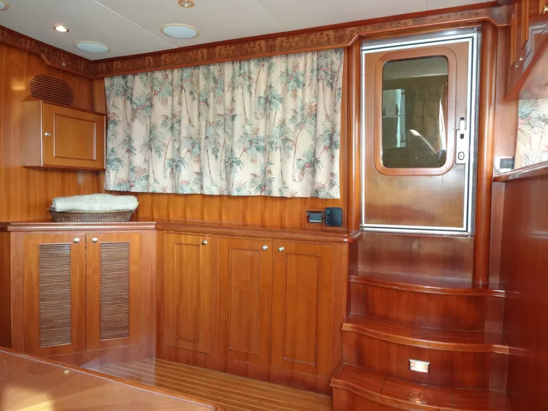 Slide: The Image of Ocean Alexander 48 Classico 2006 - 32