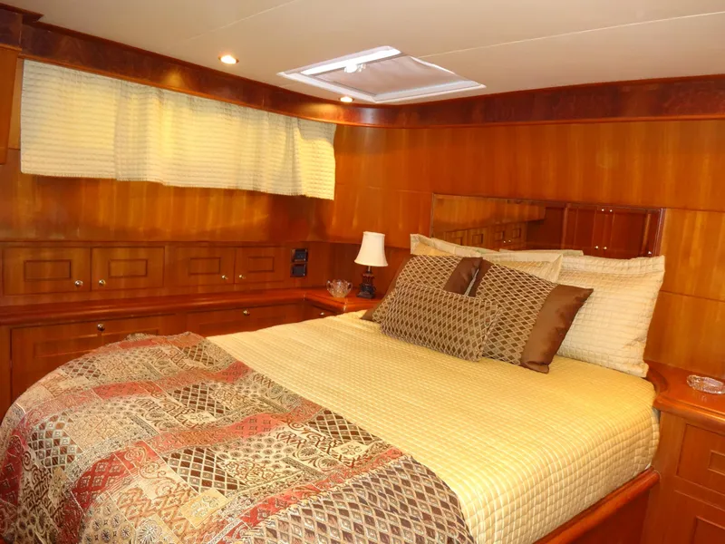 Slide: The Image of Ocean Alexander 48 Classico 2006 - 95