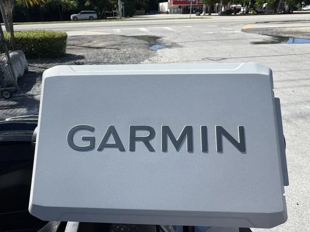 Slide: The Image of Sea-Doo FISH PRO 2025 - 16