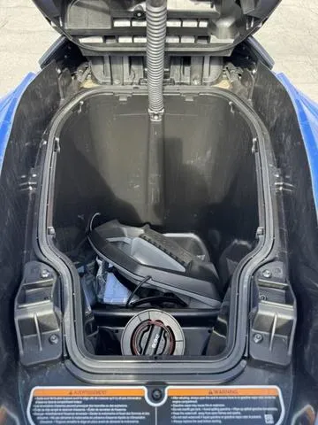 Slide: The Image of Sea-Doo Wake 2025 - 16