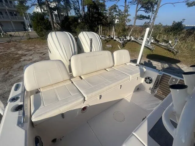 Slide: The Image of Grady-White 281 Coastal Explorer 2026 - 13