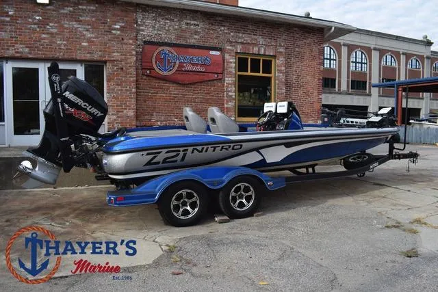 Slide: The Image of 2018 Nitro Z21 boat at Thayer's Marine dealership. - 42