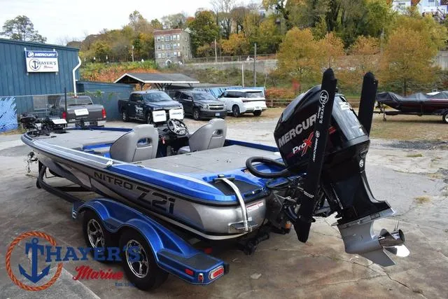 Slide: The Image of 2018 Nitro Z21 boat with Mercury Pro XS engine at Thayer's Marine. - 8