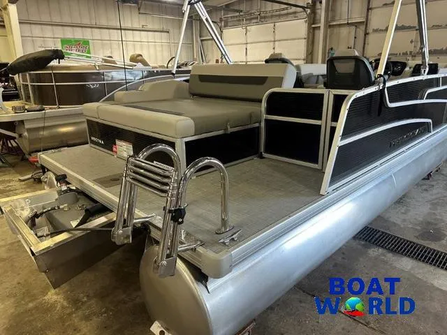 Slide: The Image of 2025 Princecraft Vectra 21 RL SS pontoon boat in showroom, rear view. - 39
