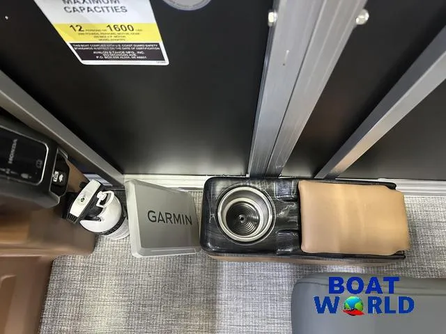 Slide: The Image of Tahoe Geofish 2385 Rear Fish Tritoon & Honda 4-Stroke EF 2025 - 15