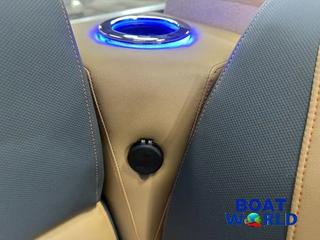 Slide: The Image of Tahoe Geofish 2385 Rear Fish Tritoon & Honda 4-Stroke EF 2025 - 34