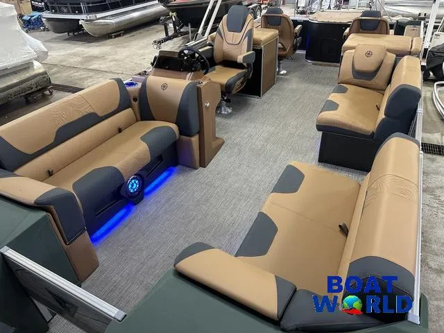 Slide: The Image of Tahoe Geofish 2385 Rear Fish Tritoon & Honda 4-Stroke EF 2025 - 36