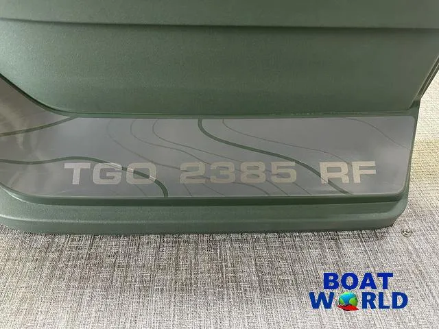 Slide: The Image of Tahoe Geofish 2385 Rear Fish Tritoon & Honda 4-Stroke EF 2025 - 38