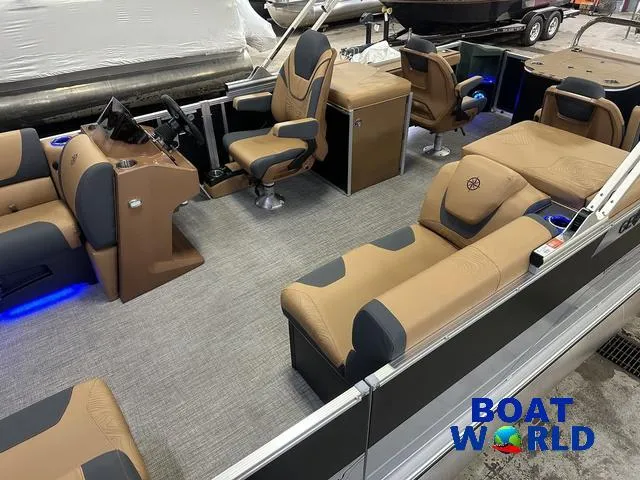 Slide: The Image of Tahoe Geofish 2385 Rear Fish Tritoon & Honda 4-Stroke EF 2025 - 4