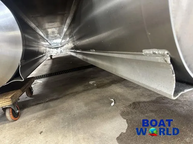 Slide: The Image of Tahoe Geofish 2385 Rear Fish Tritoon & Honda 4-Stroke EF 2025 - 48