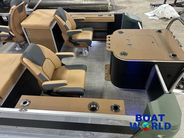 Slide: The Image of Tahoe Geofish 2385 Rear Fish Tritoon & Honda 4-Stroke EF 2025 - 5