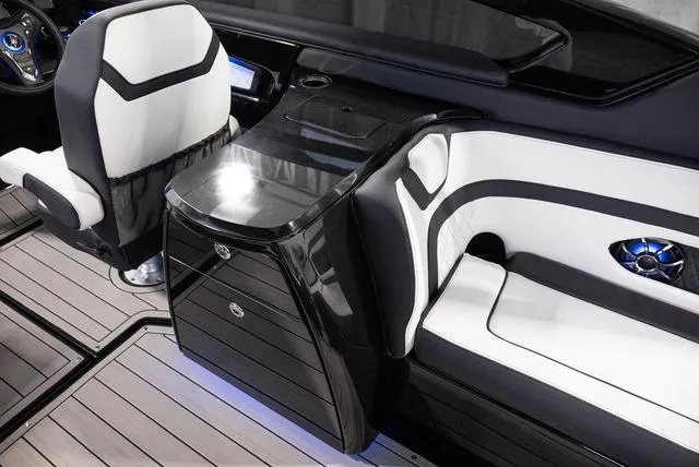 Slide: The Image of Yamaha 275SD 2025 - 12