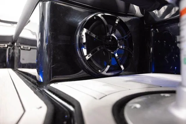 Slide: The Image of Yamaha 275SD 2025 - 21