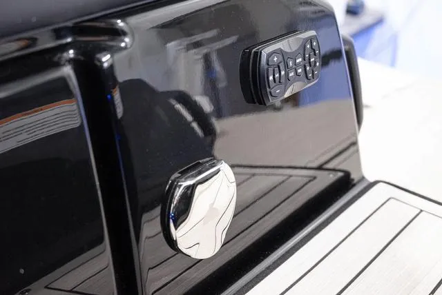 Slide: The Image of Yamaha 275SD 2025 - 23