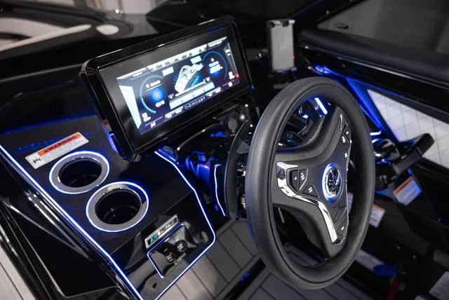 Slide: The Image of Yamaha 275SD 2025 - 7