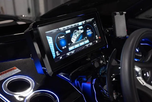 Slide: The Image of Yamaha 275SD 2025 - 8