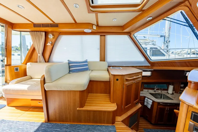 Slide: The Image of Entry to below - 10