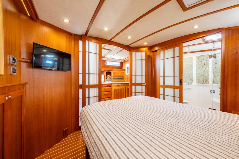 Slide: The Image of Master Stateroom - 20