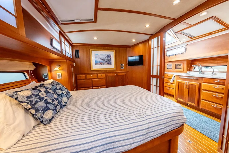 Slide: The Image of Master Stateroom - 21