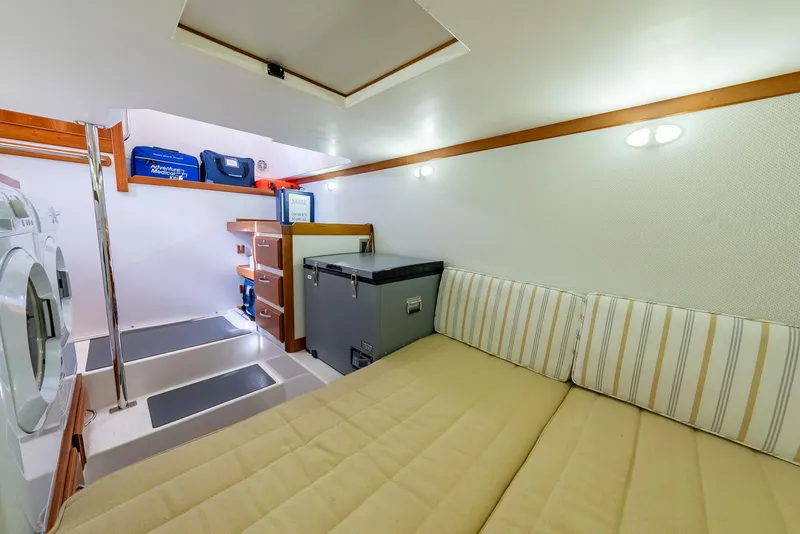 Slide: The Image of Utility Room - 33