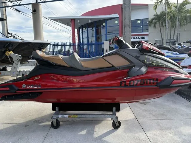 Slide: The Image of Yamaha VX Limited 2022 - 3