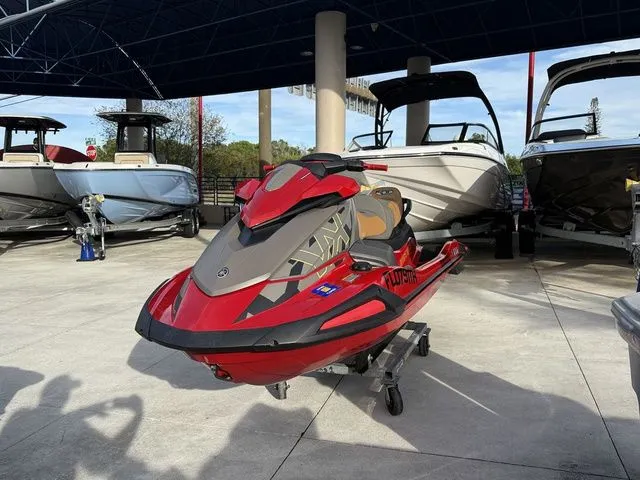 Slide: The Image of Yamaha VX Limited 2022 - 4