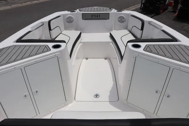 Slide: The Image of Yamaha 222 FSH Sport 2025 - 20