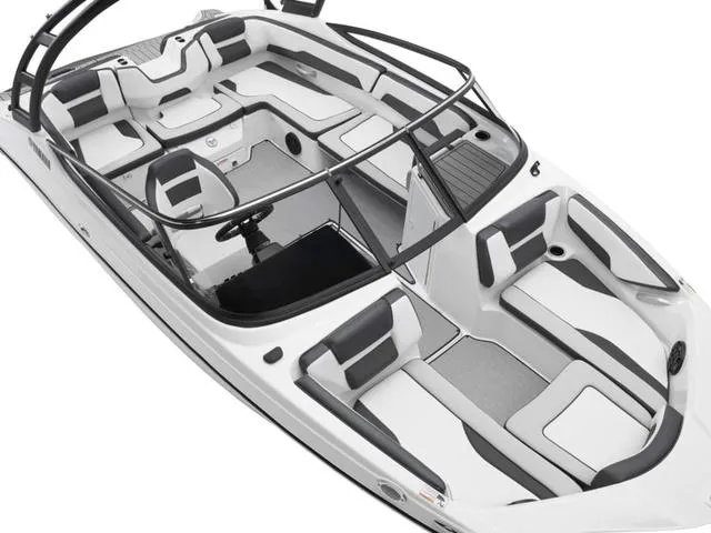 Slide: The Image of Yamaha AR195 2025 - 11