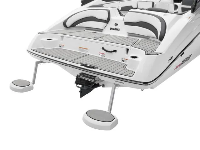 Slide: The Image of Yamaha AR195 2025 - 14