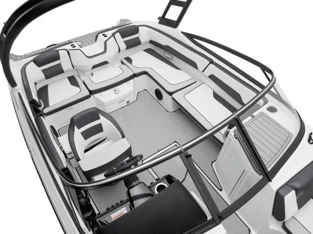 Slide: The Image of Yamaha AR195 2025 - 5