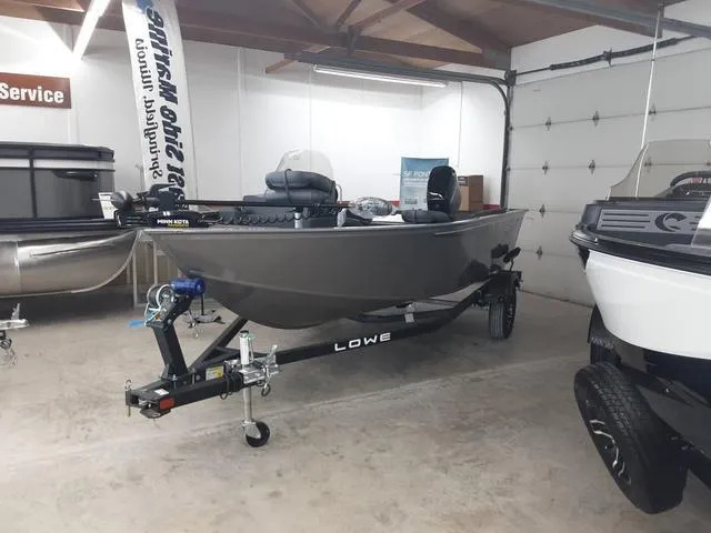 The Image of Lowe Fishing Machine 1675SC 2025 - 1